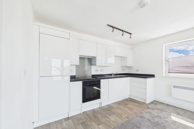 33 Chy Kensa, Jubilee Drive, Redruth photo 4