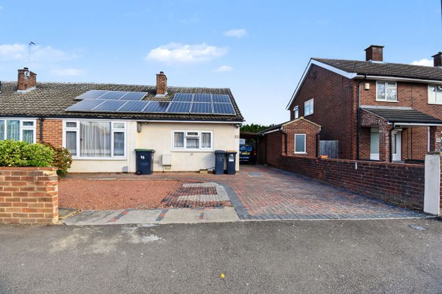 2-bed bungalow on 48, Harewood Road, Bedford, £280,000