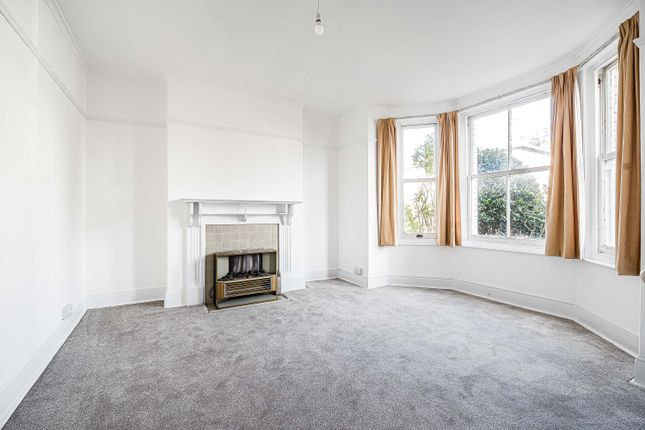 22, Garston Avenue, Newton Abbot photo 3