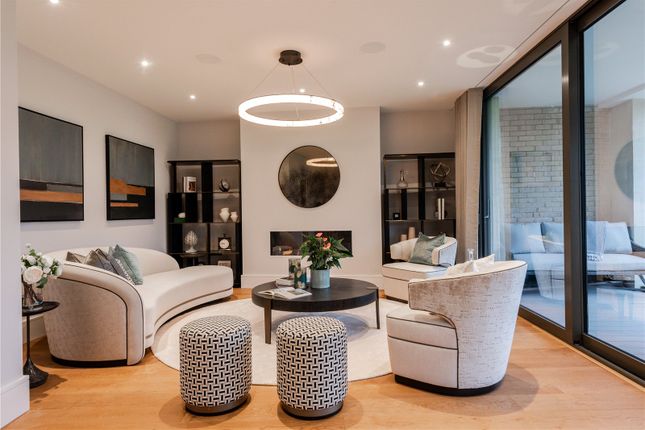 4, The Crescent, Thame photo 2