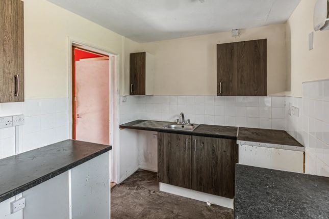 63 Waiblingen Way, Devizes photo 5