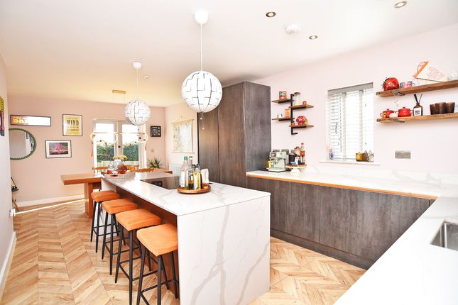 23 Evesham Place, Kirby Hill, York photo 2