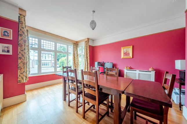 45 Mount Hermon Road, Woking photo 4