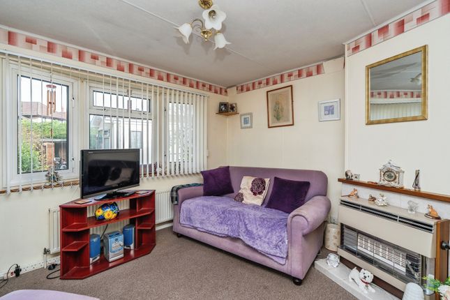 2 Whitehaven Home Park,, Northampton Lane, Southampton photo 4