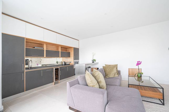 Thumbnail Flat for sale in Gondar Mansions, West Hampstead, London