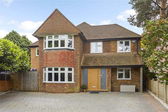 Thumbnail Detached house for sale in Daneswood Close, Weybridge, Surrey