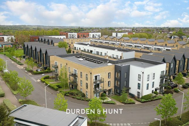 Thumbnail Flat for sale in St. Clements Avenue, Harold Wood