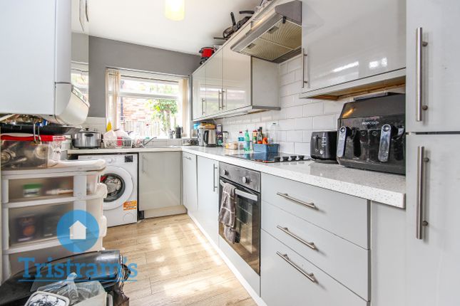 27, Midland Avenue, Nottingham photo 4