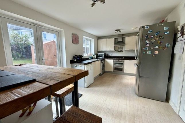 4, Fleetwood Gardens, Plymouth photo 3