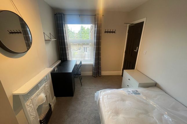 Thumbnail Room to rent in Felixstowe Road, Ipswich