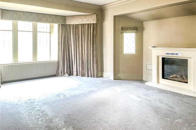 77, Moorhead Lane, West Yorkshire photo 2