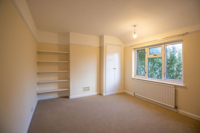 Semi-detached house to rent in Eachard Road, Cambridge