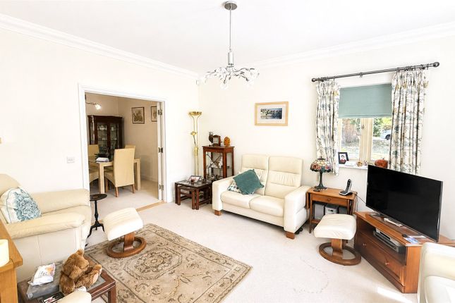 15, Cottle Avenue, Bradford On Avon photo 2