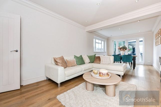 30, Buxton Road, Grays photo 3