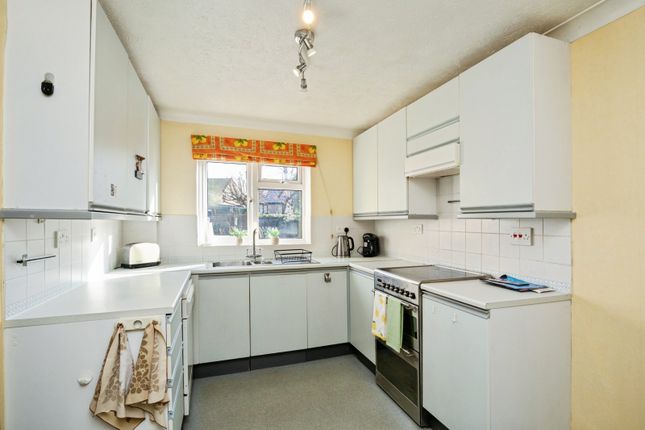 13, Mill Rise, East Sussex photo 4