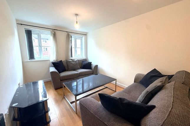 23 Weavers Court, Blackburn photo 3