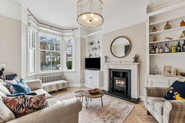 Thumbnail Terraced house for sale in Hydethorpe Road, London