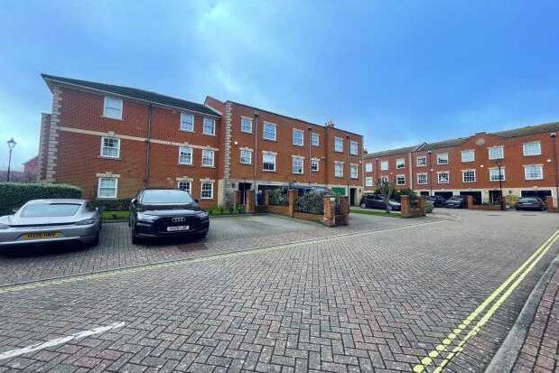 Property to rent in Captains Row, Portsmouth