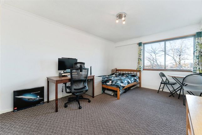 Flat 606, Mayflower House,, Manhattan Drive, Cambridgeshire photo 3