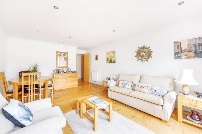 Flat for sale in Marlborough Road, London