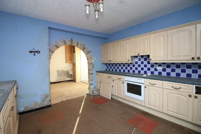 6, The Crescent, Fleetwood photo 3