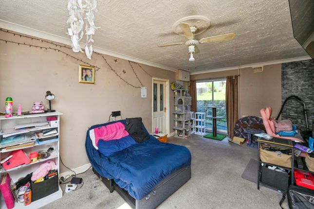 15, Jackson Terrace, Mansfield photo 3