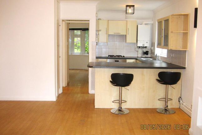 39 Fairlawns, Langley Road, Watford photo 4