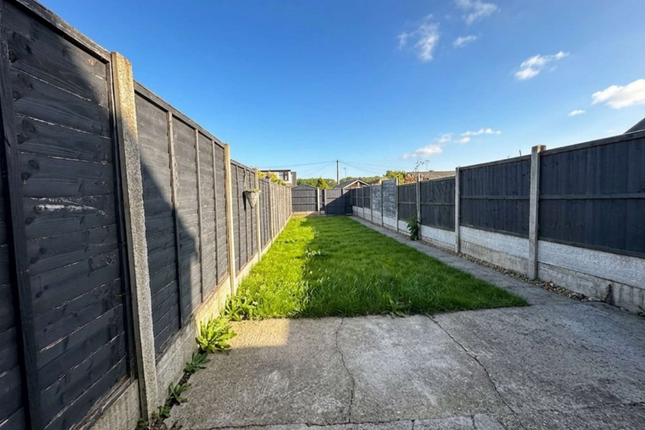 Broxtowe, NG16 3LB, UK, Broxtowe, NG16 3LB, UK, Eastwood photo 3