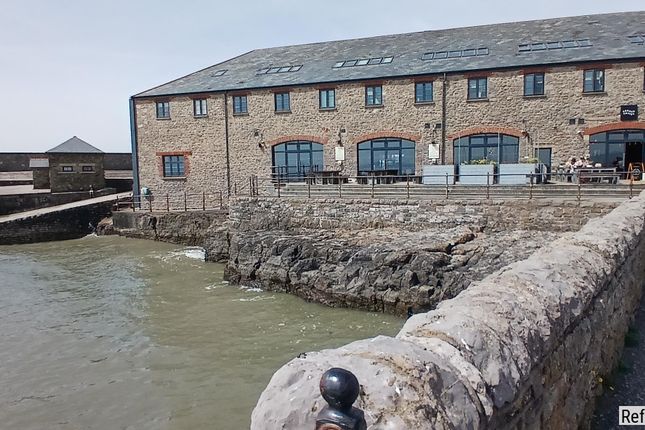 Apartment 4, The Jennings Building, Porthcawl photo 2