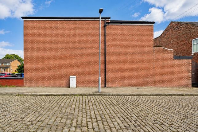 160, Church Lane, Manchester photo 3