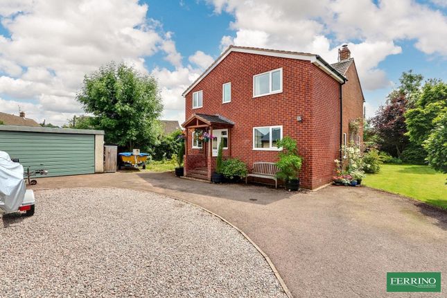 Red Dingle, (Large Garage, Quiet Spot), Coleford photo 2