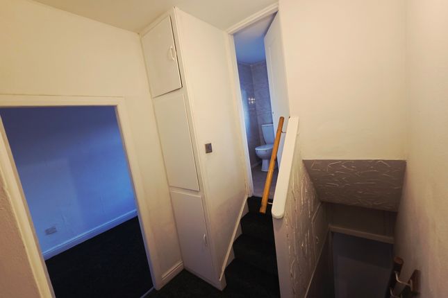 36, Stamford Street, Rochdale photo 5