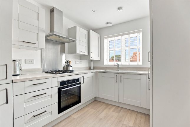66, Orpington Way, Newark photo 2