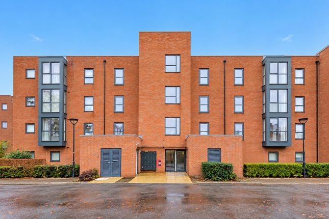 21 Dyson Drive, Uxbridge photo 3