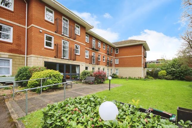 Flat for sale in Churchfield Court, Reigate