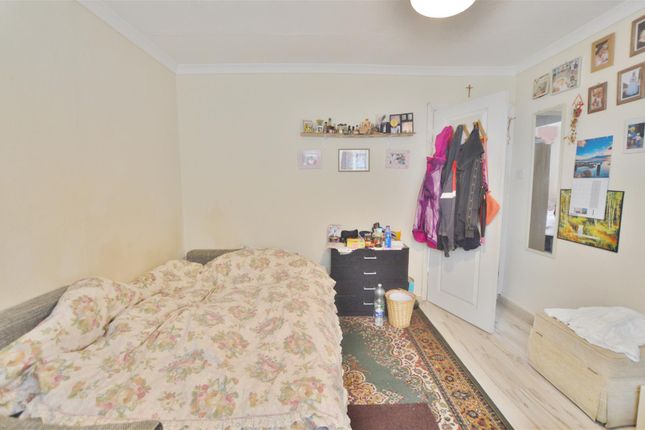 Terraced house for sale in Salt Hill Way, Slough