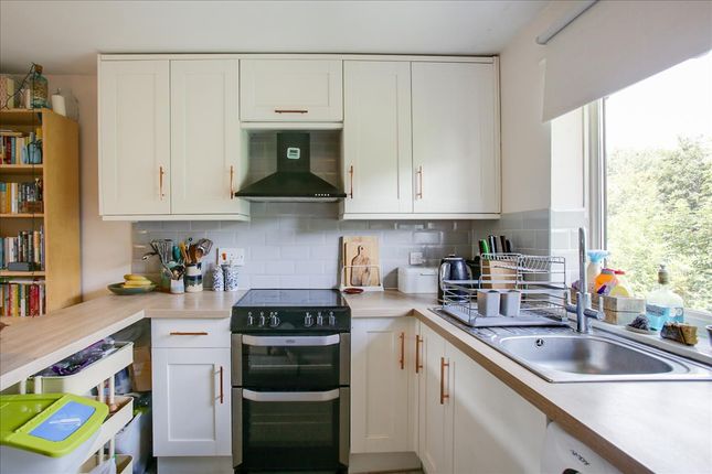 Flat for sale in East Acton Lane, Acton