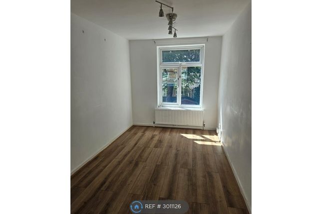 Green Gables Close, Heald Green, Cheadle photo 4