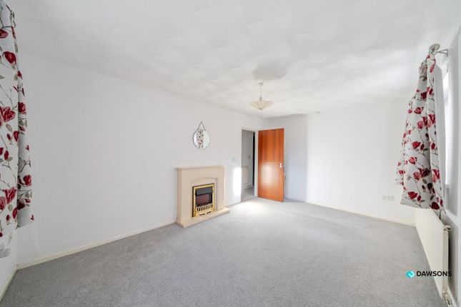 7, Tudor Court, Swansea photo 2