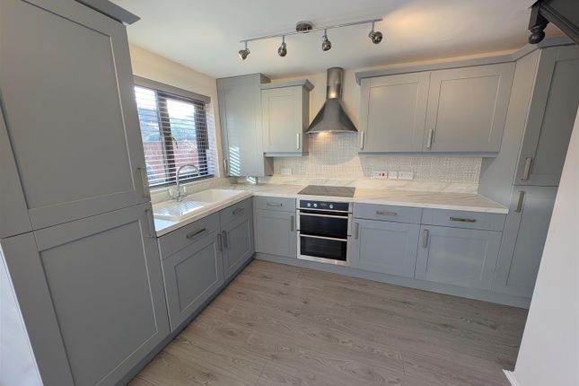 10, Westpark Drive, Darlington photo 2