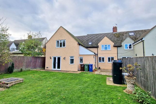 Semi-detached house for sale in Bignell View, Chesterton, Oxfordshire