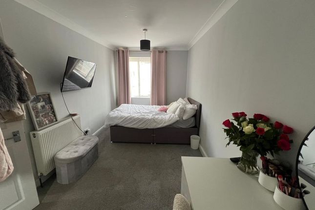 2, Greenland Road, Worthing photo 4