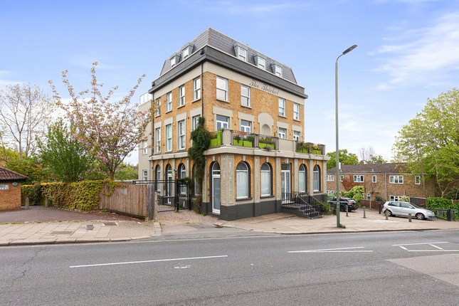 Flat for sale in Anerley Road, Crystal Palace, London