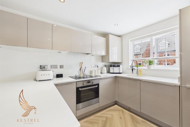 76, Silkstone Road, Pontefract photo 3