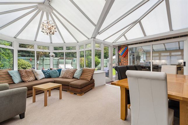 69, Willow Farm Way, Herne Bay photo 4