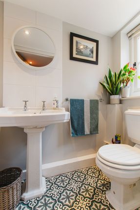 Celandine Cottage Manor Road, Banbury photo 4
