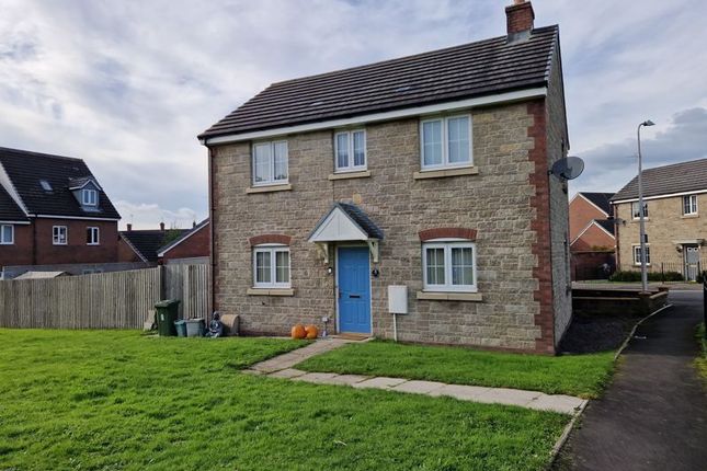 Semi-detached house for sale in Dyffryn Y Coed, Church Village, Pontypridd