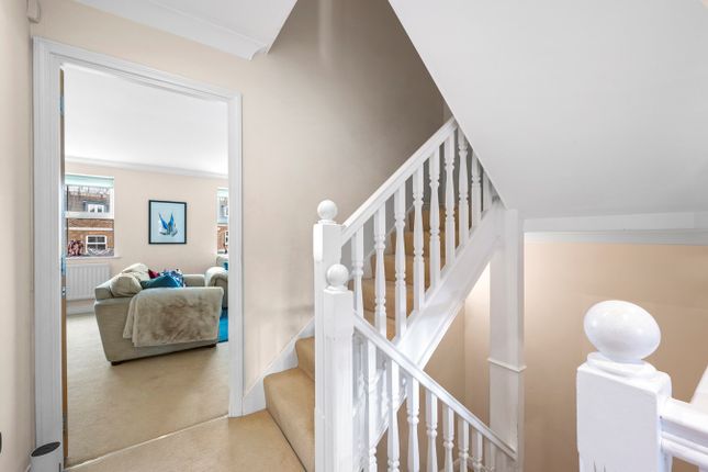 Town house for sale in Woodsome Lodge, Weybridge