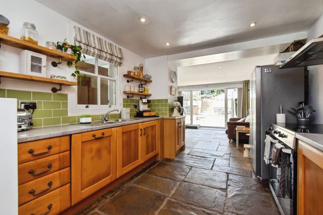 18, Saron Road, Ammanford photo 4