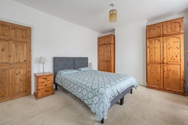Property for sale in Fulbourne Road, London